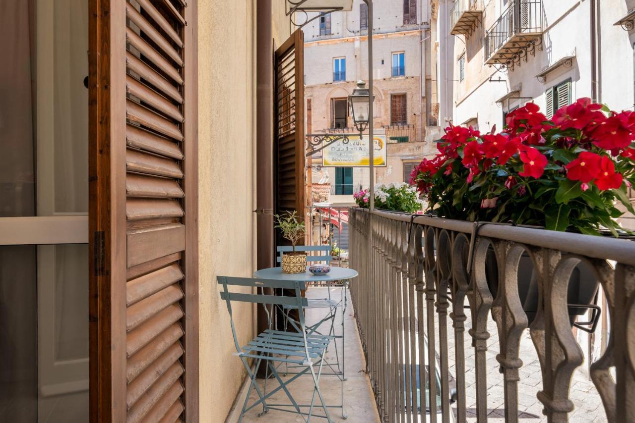 Le Porte Del Kassaro Palermo Bagian luar foto